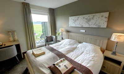 Hotelkamer (begane grond),